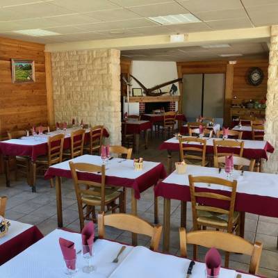 Hotel Restaurant Le Chamois Ancelle Southern French Alps.jpg